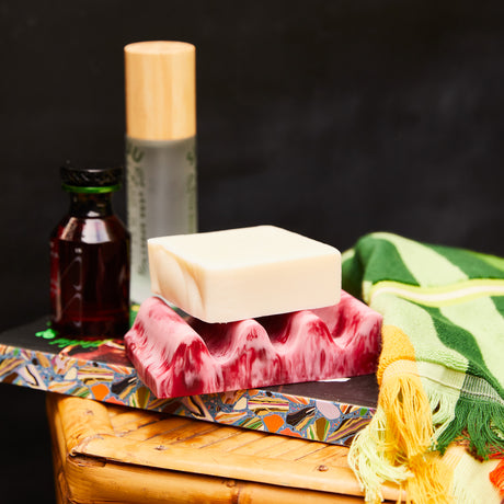 Denise Soap Dish - Crimson