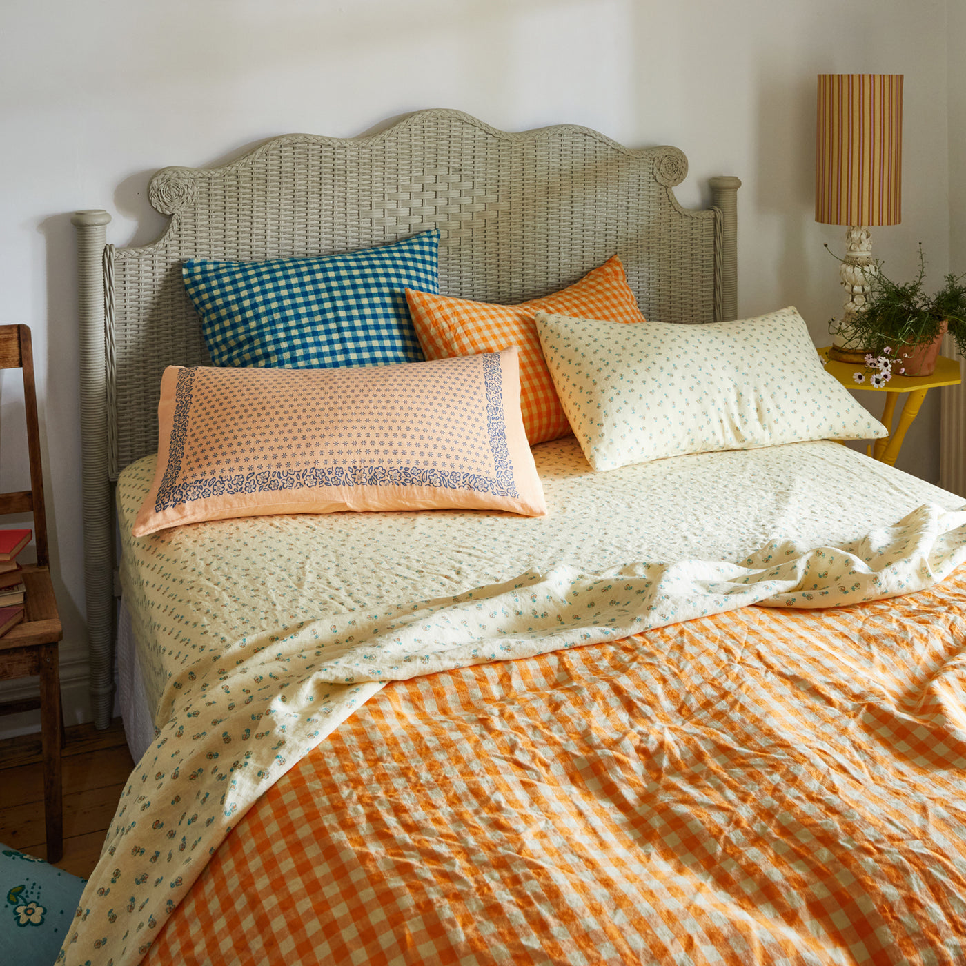 Dover Linen Fitted Sheet - Vanilla Cot